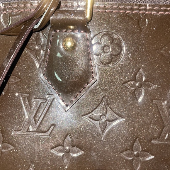 Authentic Louis Vuitton Alma GM Bag